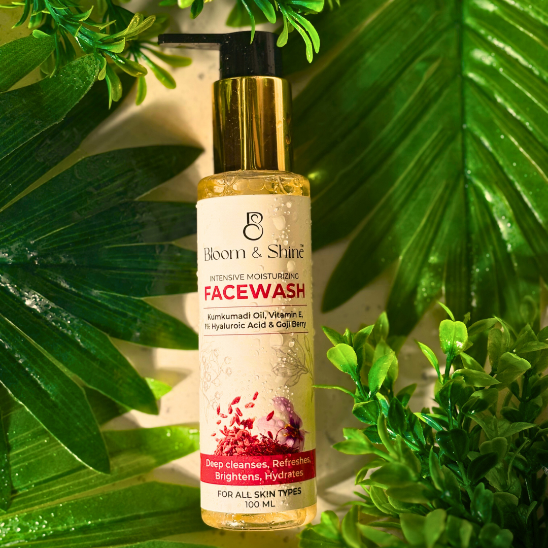 Intensive Moisturizing Facewash with Kumkumadi Oil, Vitamin E & Goji Berry Extract – 100 ml