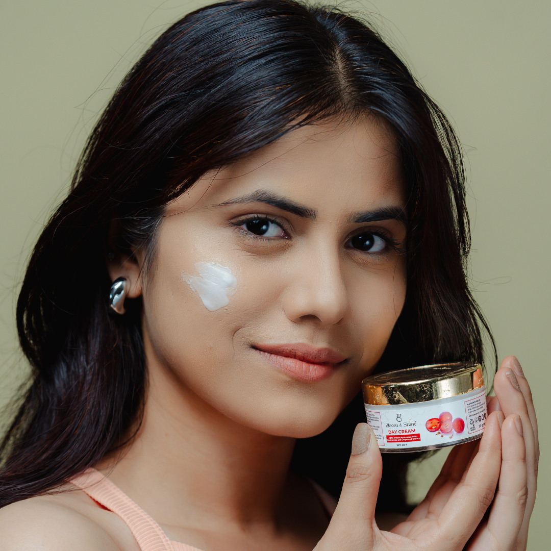 Day Cream SPF 30+ with Niacinamide, Aloe Vera & Liquorice Extract – 50 gm